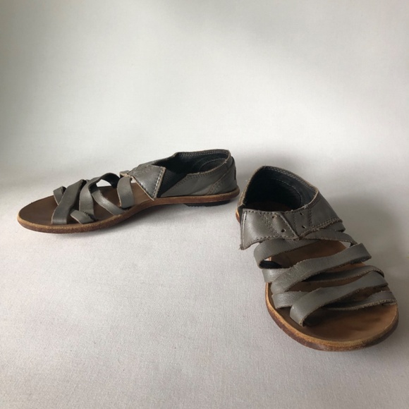 Sorel Lake Shoes 6.5 - Picture 2 of 4